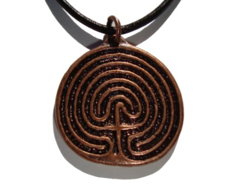 Mogor Labyrinth Pendant
